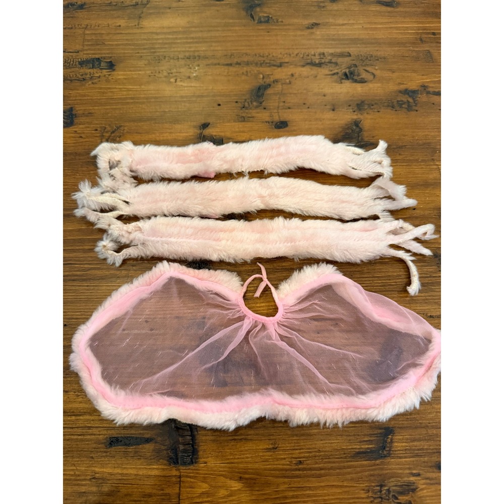 Vintage Mattel Pink & Pretty Barbie Skirt & 3 Boa Stole 1981 #3554